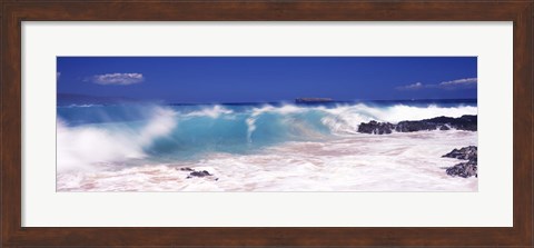 Framed Waves breaking on the rocks, Big Beach, Makena, Maui, Hawaii, USA Print