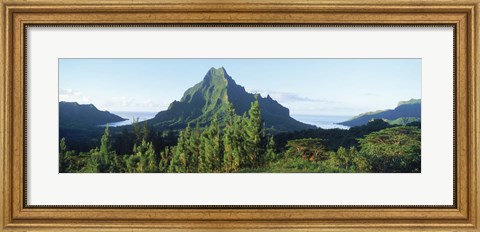 Framed Mountains at a coast, Belvedere Point, Mont Mouaroa, Opunohu Bay, Moorea, Tahiti, French Polynesia Print