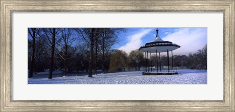 Framed Bandstand in snow, Regents Park, London, England Print