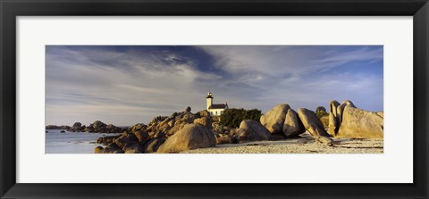Framed Pontusval Lighthouse, Brignogan-Plage, Finistere, Brittany, France Print