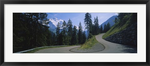 Framed Empty road passing through mountains, Bernese Oberland, Switzerland Print