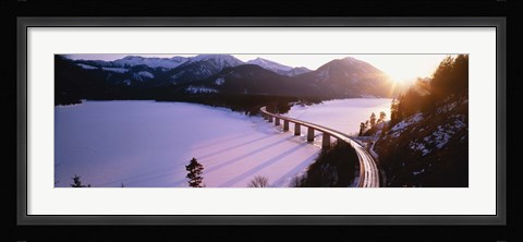 Framed High angle view of a bridge across a lake, Sylvenstein Lake, Bavaria, Germany Print