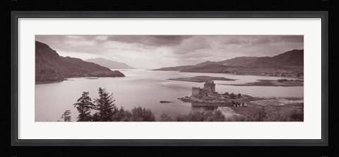 Framed Eilean Donan Castle on Loch Alsh &amp; Duich Scotland Print