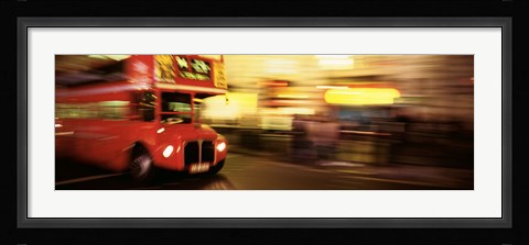 Framed England, London, Bus on the street of London Print