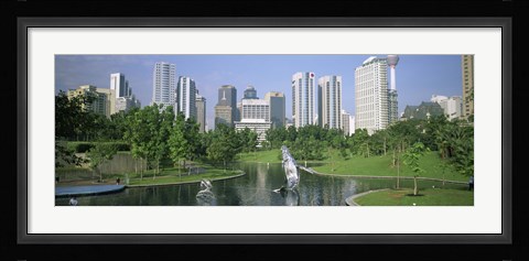 Framed Park In The City, Petronas Twin Towers, Kuala Lumpur, Malaysia Print