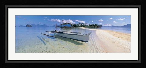 Framed Fishing boat moored on the beach, Palawan, Philippines Print