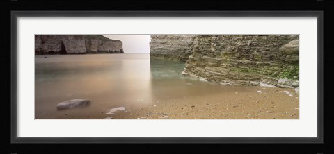 Framed Waterfront Cliffs, North Landing, Flamborough, Yorkshire, England, United Kingdom Print