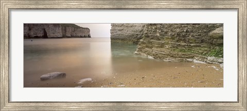 Framed Waterfront Cliffs, North Landing, Flamborough, Yorkshire, England, United Kingdom Print