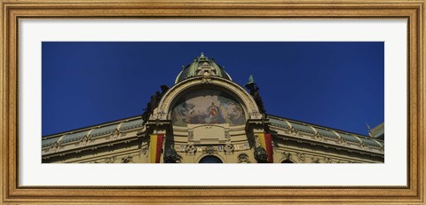 Framed Low Angle View of the Municipal House, Prague, Czech Republic Print