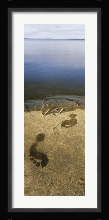 Framed High angle view of wet footprints on a rock, Lake Pielinen, Lieksa, Finland Print