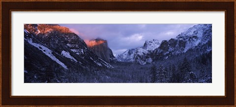 Framed Sunlight falling on a mountain range, Yosemite National Park, California, USA Print