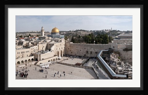 Framed Tourists praying at the Wailing Wall in Jerusalem, Israel Print
