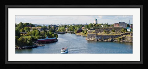 Framed Fortress at the waterfront, Suomenlinna, Helsinki, Finland Print