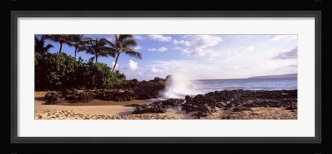 Framed Rock formations at the coast, Maui Coast, Makena, Maui, Hawaii, USA Print