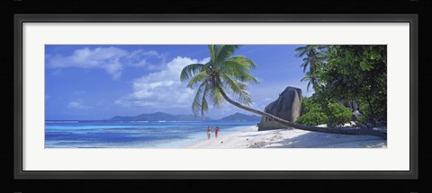 Framed Couple walking on the beach, Anse Source d'Argent, La Digue Island, Seychelles Print