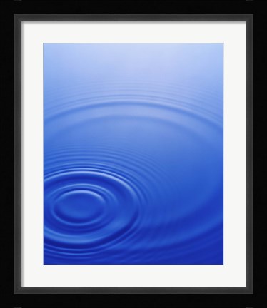 Framed Rings in deep blue water Print