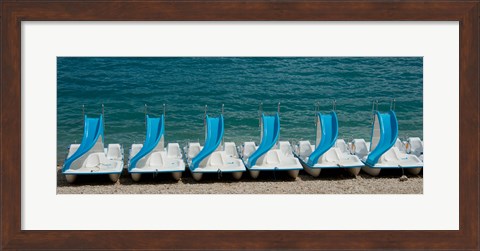 Framed Slide boats on beach, Lac de Sainte Croix, Alpes-de-Haute-Provence, Provence-Alpes-Cote d&#39;Azur, France Print