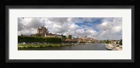 Framed Cathedral at the waterfront, Cathedrale Saint-Etienne D'Auxerre, Auxerre, Burgundy, France Print