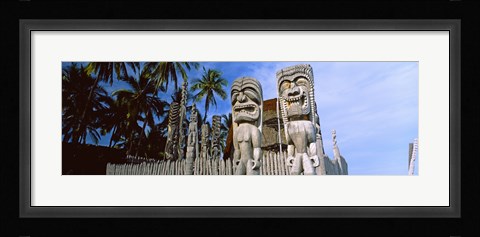 Framed Totem poles, Puuhonua O Honaunau National Historical Park, Hawaii, USA Print