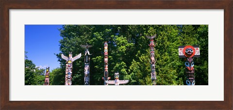 Framed Totem poles in a a park, Stanley Park, Vancouver, British Columbia, Canada Print