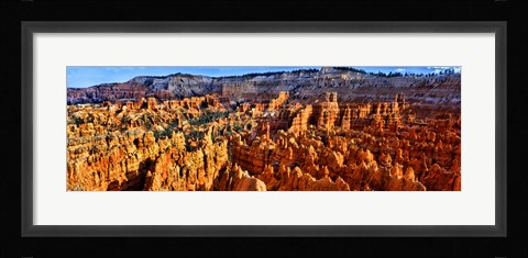 Framed Hoodoo rock formations in Bryce Canyon National Park, Utah, USA Print