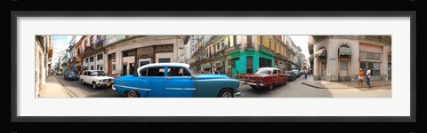 Framed 360 degree view of old cars on a street, Havana, Cuba Print