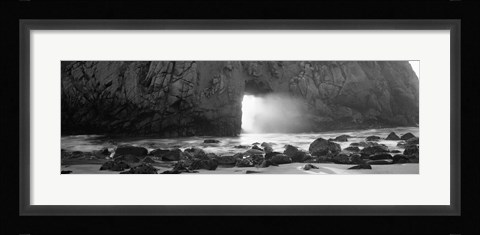 Framed Rock formation on the beach in black and white, Big Sur, California Print