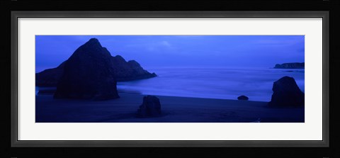 Framed Silhouette of rock formations in the sea at dusk, Myers Creek Beach, Oregon Print