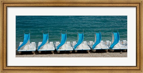 Framed Slide boats on beach, Lac de Sainte Croix, Alpes-de-Haute-Provence, Provence-Alpes-Cote d&#39;Azur, France Print