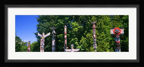 Framed Totem poles in a a park, Stanley Park, Vancouver, British Columbia, Canada Print