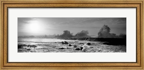 Framed Waves breaking on rocks in the ocean in black and white, Oahu, Hawaii Print