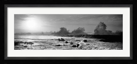 Framed Waves breaking on rocks in the ocean in black and white, Oahu, Hawaii Print