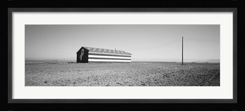 Framed Flag Barn on Highway 41, Fresno, California (black &amp; white) Print