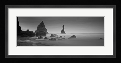 Framed Vik Pano 2 Print