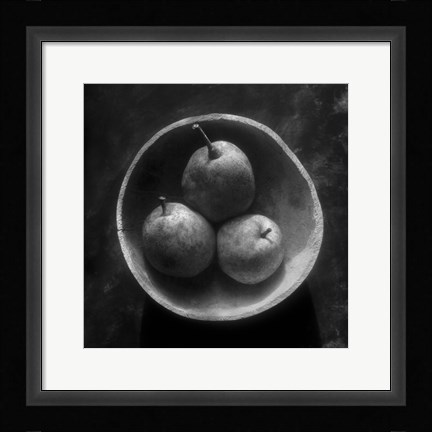 Framed Circulo de peras Print