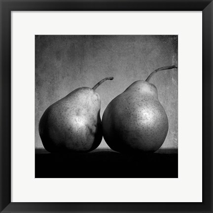 Framed Coqueteo Peras Print