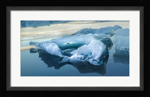 Framed Iceberg 2 Print