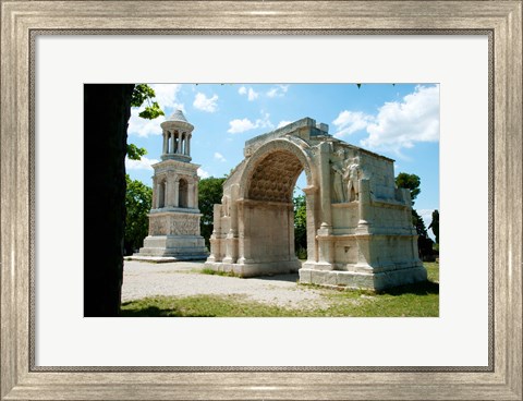 Framed Roman mausoleum and triumphal arch at Glanum, St.-Remy-De-Provence, Bouches-Du-Rhone, Provence-Alpes-Cote d&#39;Azur, France Print