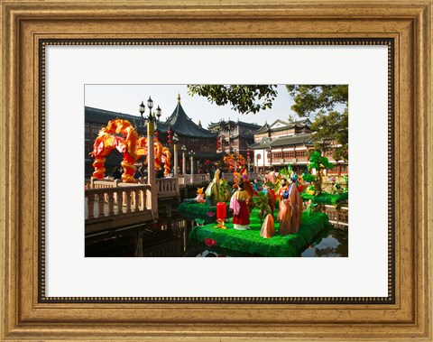 Framed Garden decorations by Mid-Lake Pavilion Teahouse, Yu Yuan Gardens, Shanghai, China Print