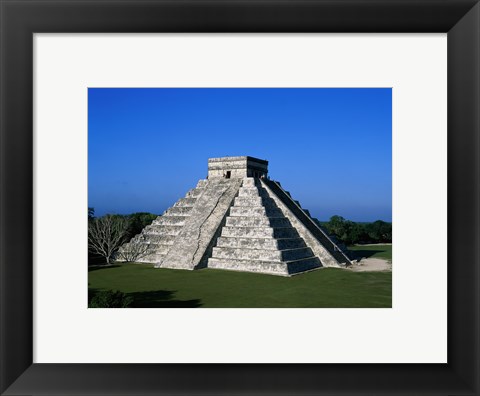 Framed High angle view of a pyramid, El Castillo Print