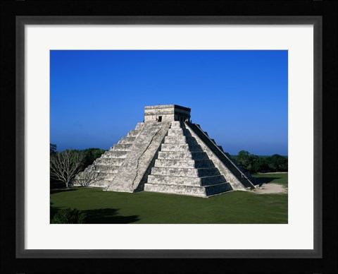 Framed High angle view of a pyramid, El Castillo Print