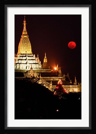 Framed Asia, Myanmar, Bagan, moon rising over Ananda temple Print