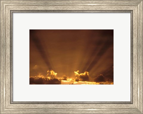 Framed Africa, Botswana. Dramatic sunbeams in the sky Print