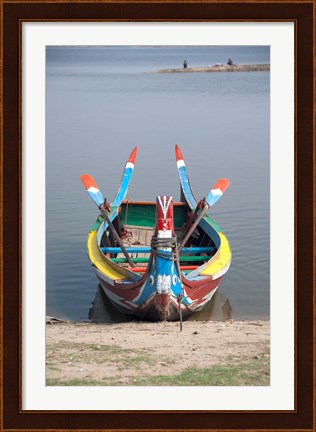 Framed Myanmar, Mandalay, Amarapura, Taungthaman lake Print