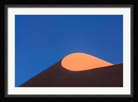 Framed Sossosvlei Dune Ridge, Namib-Naukluff Park, Namibia Print
