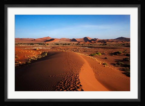 Framed Sand dune, near Sossusvlei, Namib-Naukluft NP, Namibia, Africa. Print