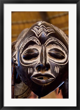 Framed South Africa, Durban, Zulu tribe mask Print