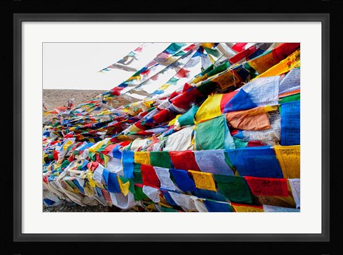 Framed India, Jammu and Kashmir, Ladakh, Namshangla Pass prayer flags Print