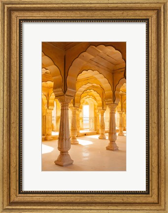 Framed Colonnaded gallery, Amber Fort, Jaipur, Rajasthan, India. Print