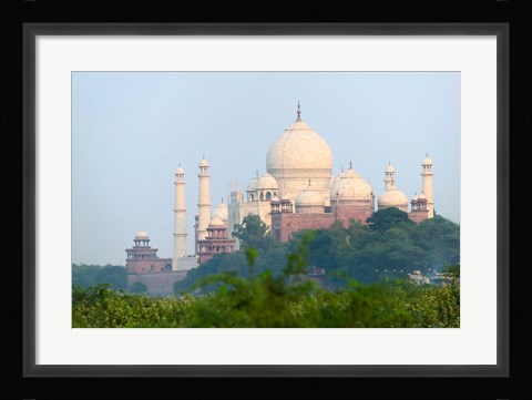 Framed Taj Mahal (UNESCO World Heritage site), Agra, India Print